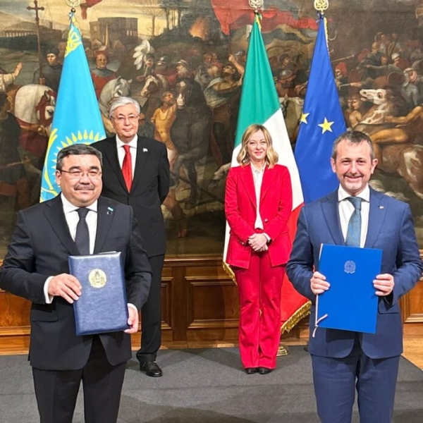 Italy-Kazakhstan, Tokayev in Rome opens a new chapter of cooperation: 23 agreements signed