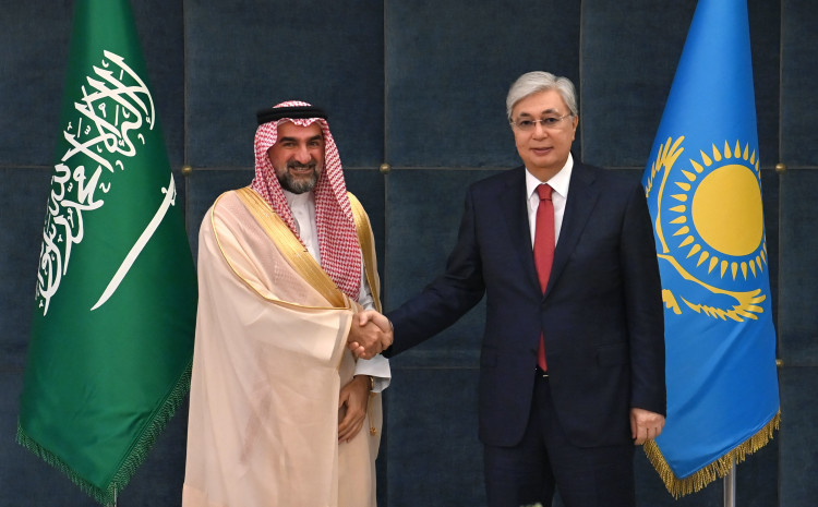 Президент Касым-Жомарт Токаев провел встречу с управляющим Государственного инвестиционного фонда Саудовской Аравии Ясиром Аль-Румайяном