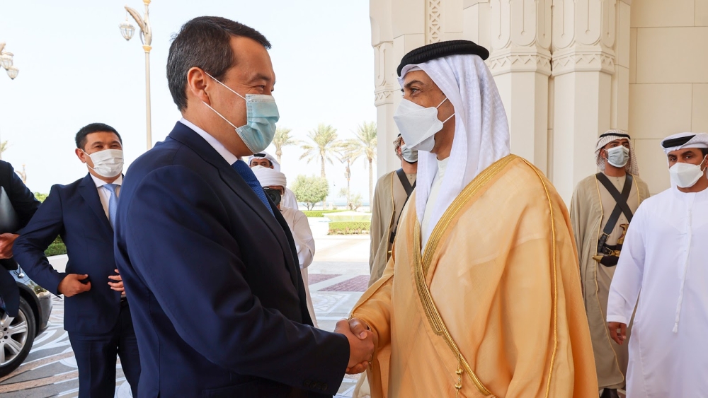 Several agreements signed between Kazakhstan and UAE during Alikhan Smailov's official visit