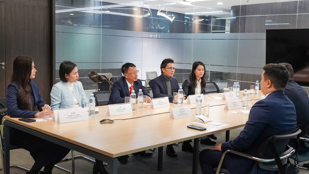 KAZAKH INVEST and VinGroup Discussed Prospects for Cooperation in Electric Transport and Green Mobility