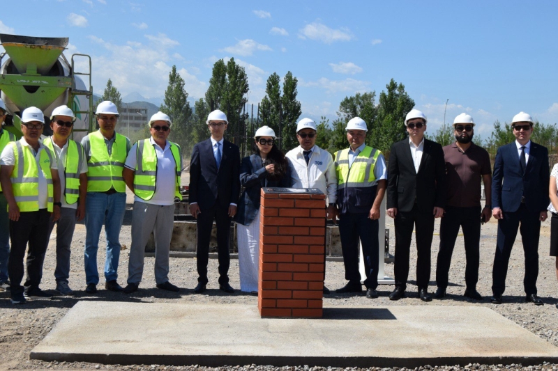 Laying of the Capsule for Solar Modules' Production in Almaty