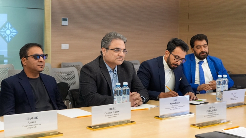 A Meeting with the Gujranwala Business Centre Delegation Held in Astana