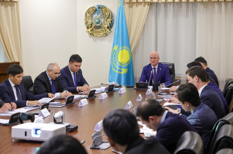 ҚР Президентінің Жарлығын іске асыру: Үкіметте Инвестициялық штабтың жаңа форматтағы алғашқы отырысы өтті