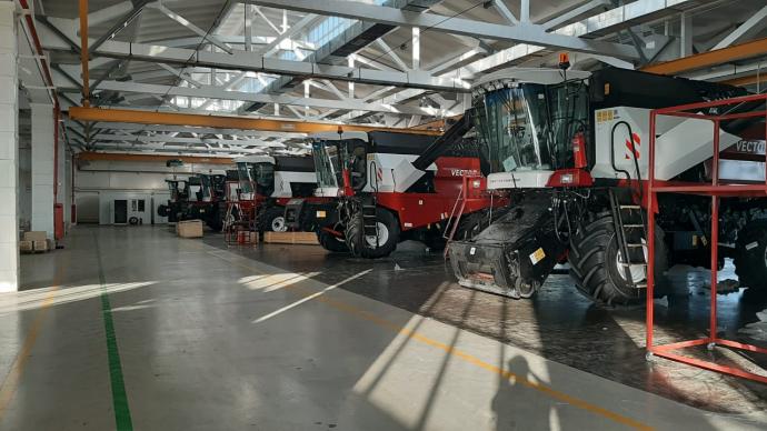 В Акмолинской области завершилось строительство завода по выпуску сельхозтехники