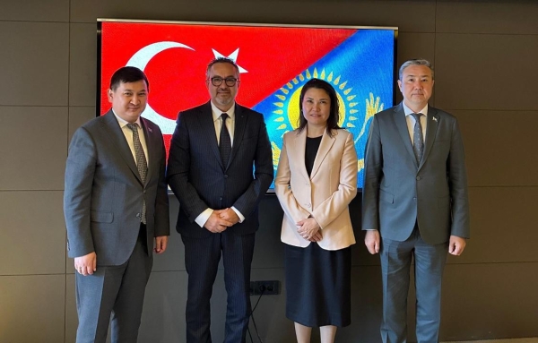 Kazakhstan Enhances Investment Cooperation with Türkiye