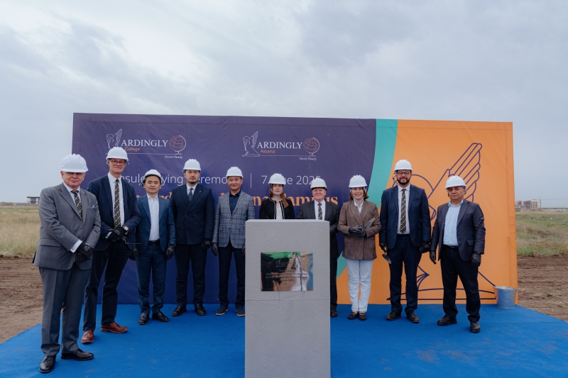  Time Capsule Ceremony Marks the Start of Construction of Ardingly College International Campus in Astana