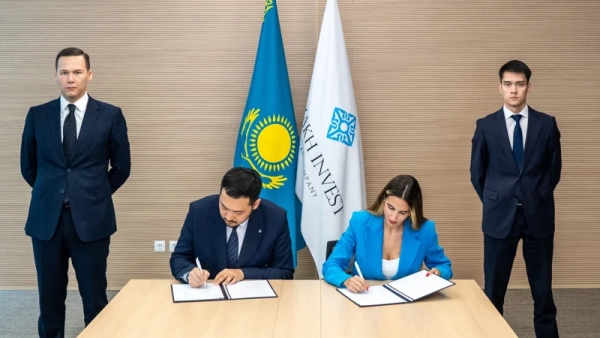 Kazakh Invest, The Business Year sign MoU to promote investment, key sectors of Kazakhstan economy