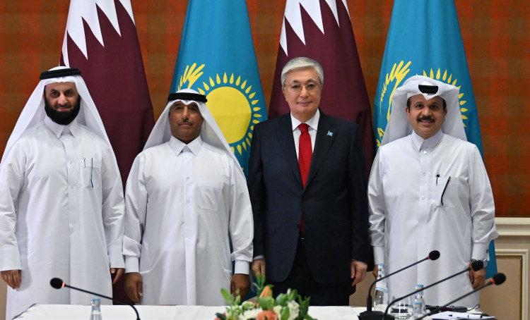 The Head of State receives Mohammed Nasser Al-Hajri, Chairman of the Board of Nebras Power