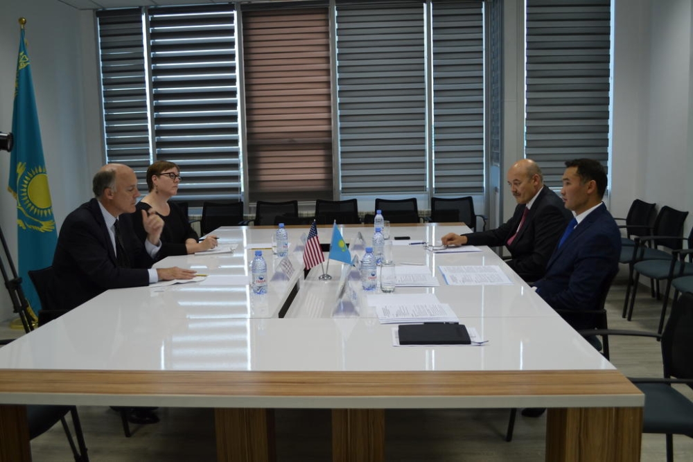 Глава Национальной Компании «KAZAKH INVEST» встретился с Заместителем Главы Миссии США 